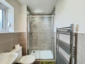 Photo 9- click for photo gallery